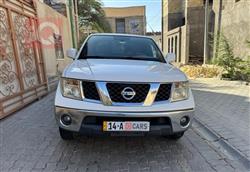 نیسان نەڤارا